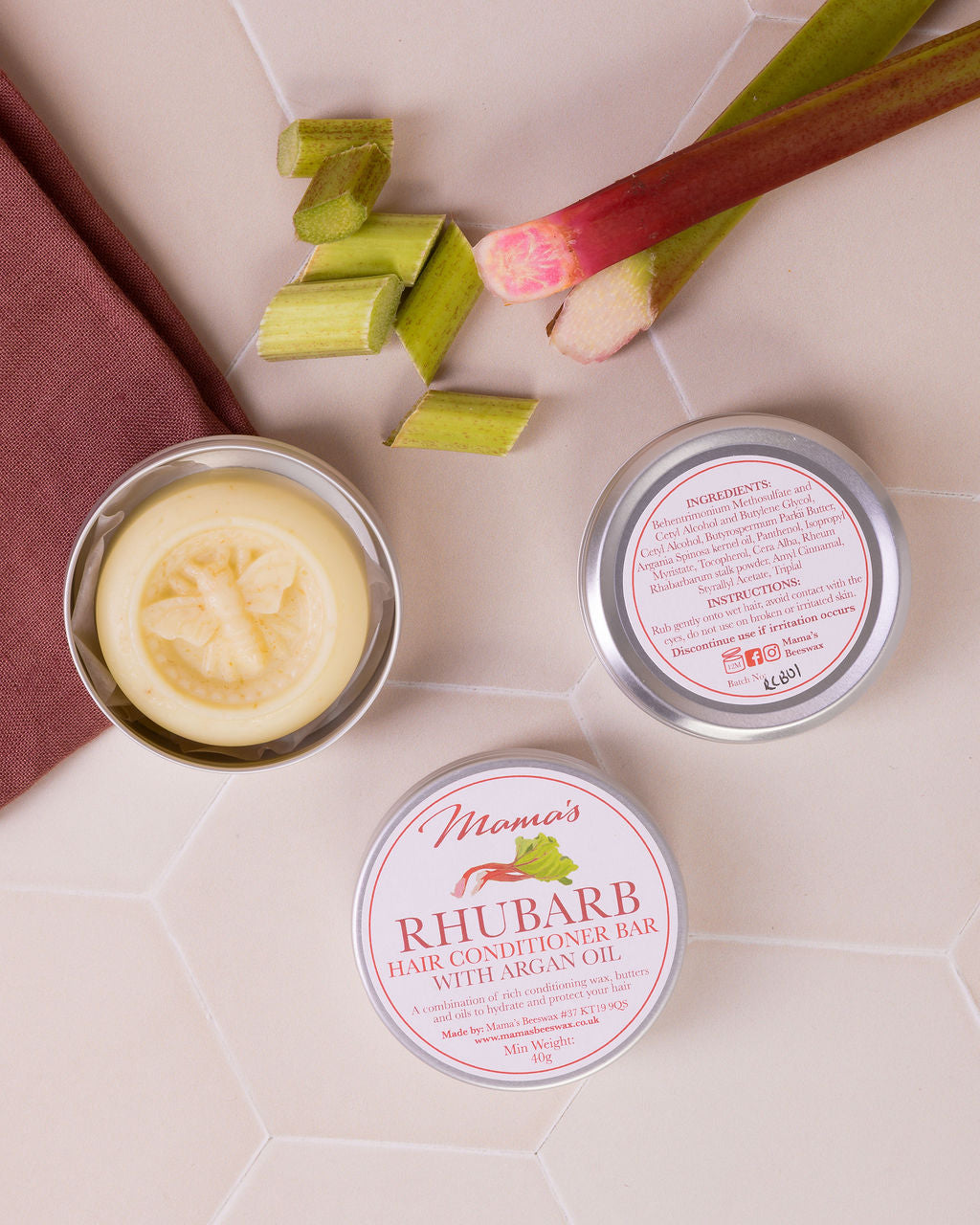 Rhubarb conditioner bar  in Aluminium tin, with rhubarb pieces