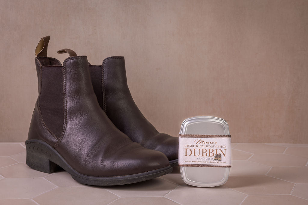 Mama's handmade dubbin with beeswax and beef tallow for conditioning & protecting leather in a recyclable tin