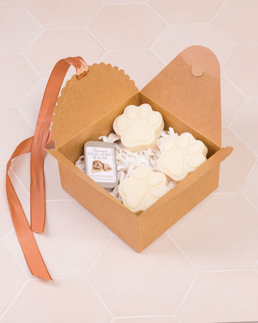 Pamper your pooch Gift box